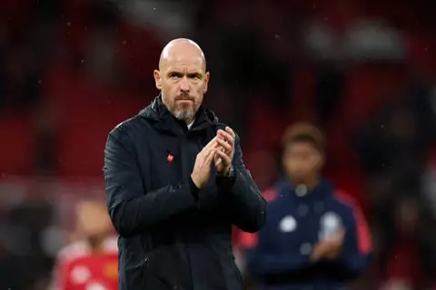 تقارير: تين هاج يتوصل لاتفاق مع باير ليفركوزن